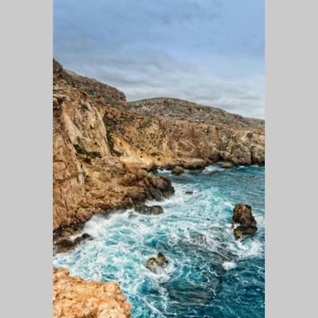 Authentic 1St Fl Apartment At The 3 Cities Marina Cospicua Buitenkant foto