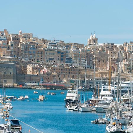 Authentic 1St Fl Apartment At The 3 Cities Marina Cospicua Buitenkant foto