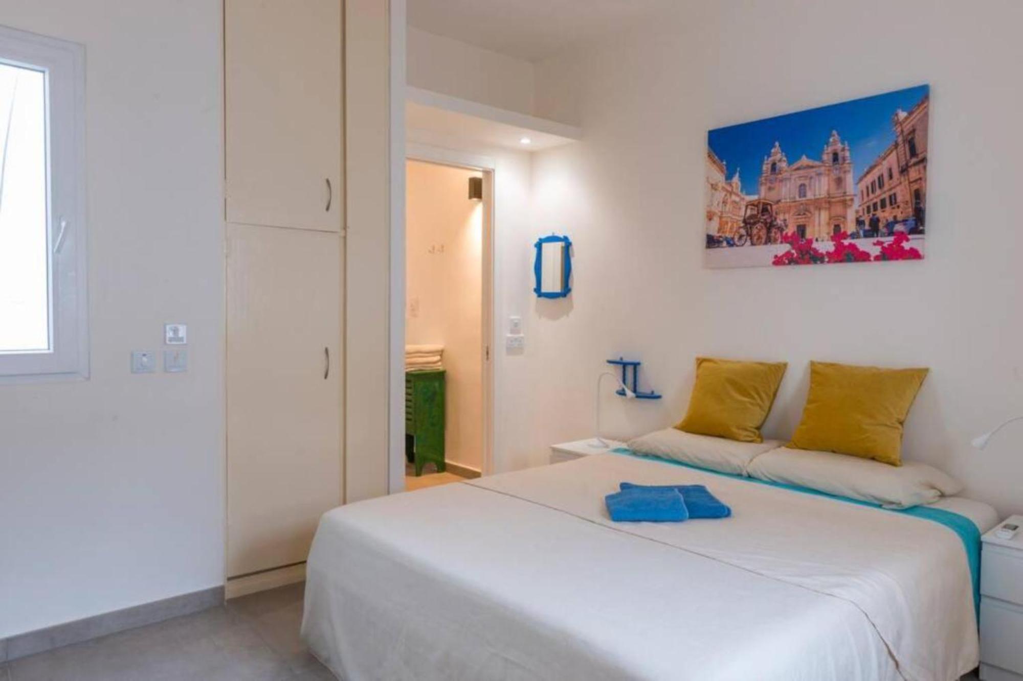 Authentic 1St Fl Apartment At The 3 Cities Marina Cospicua Buitenkant foto