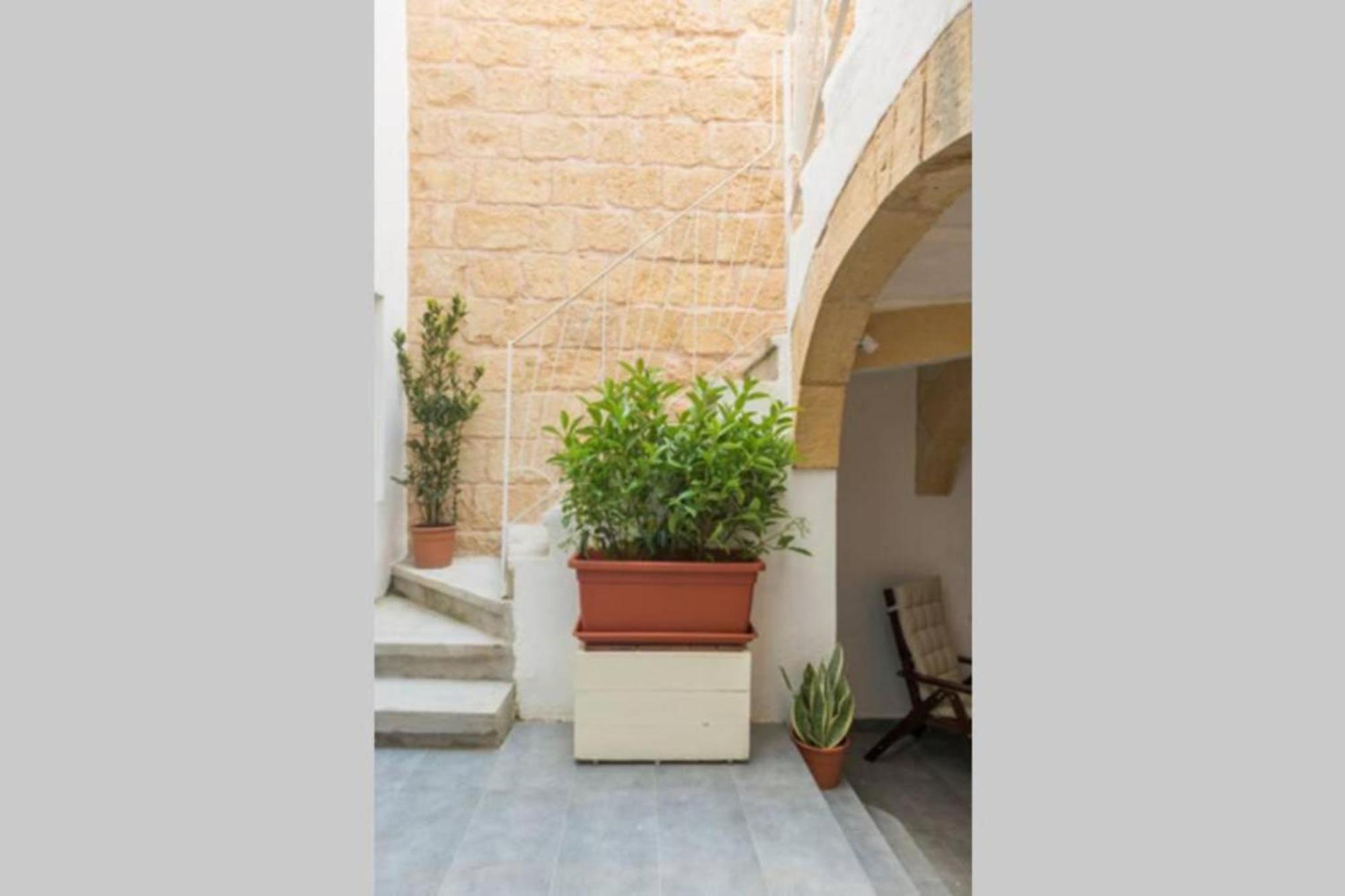 Authentic 1St Fl Apartment At The 3 Cities Marina Cospicua Buitenkant foto