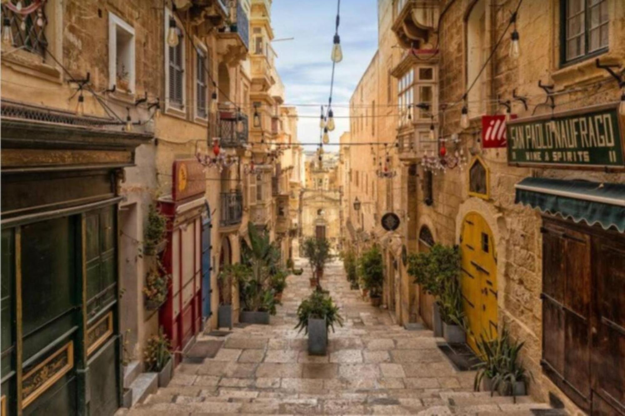 Authentic 1St Fl Apartment At The 3 Cities Marina Cospicua Buitenkant foto