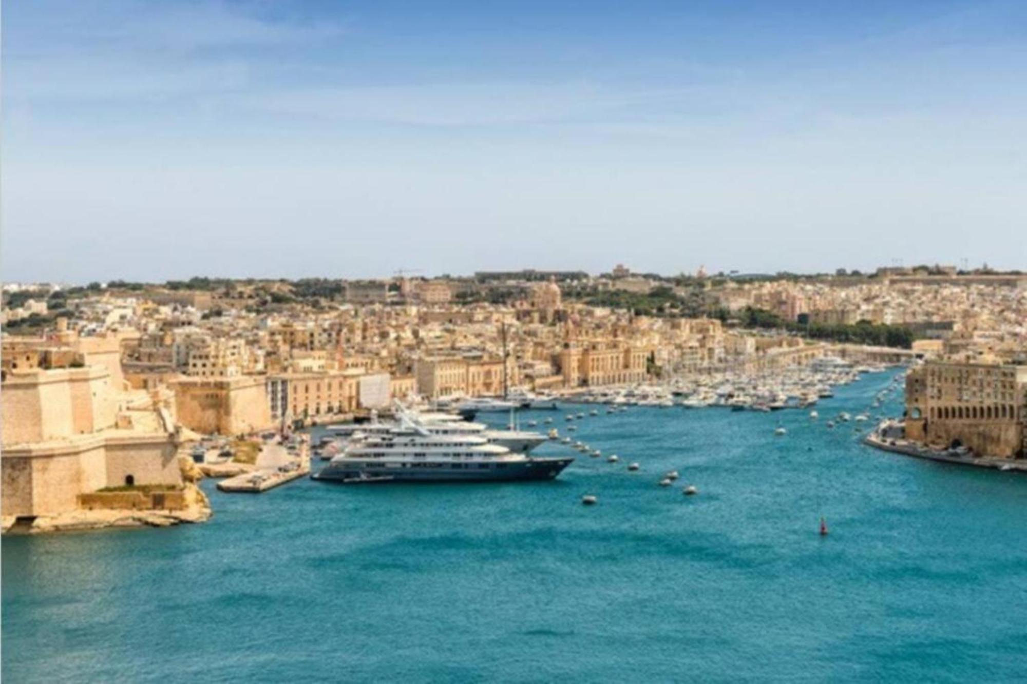Authentic 1St Fl Apartment At The 3 Cities Marina Cospicua Buitenkant foto