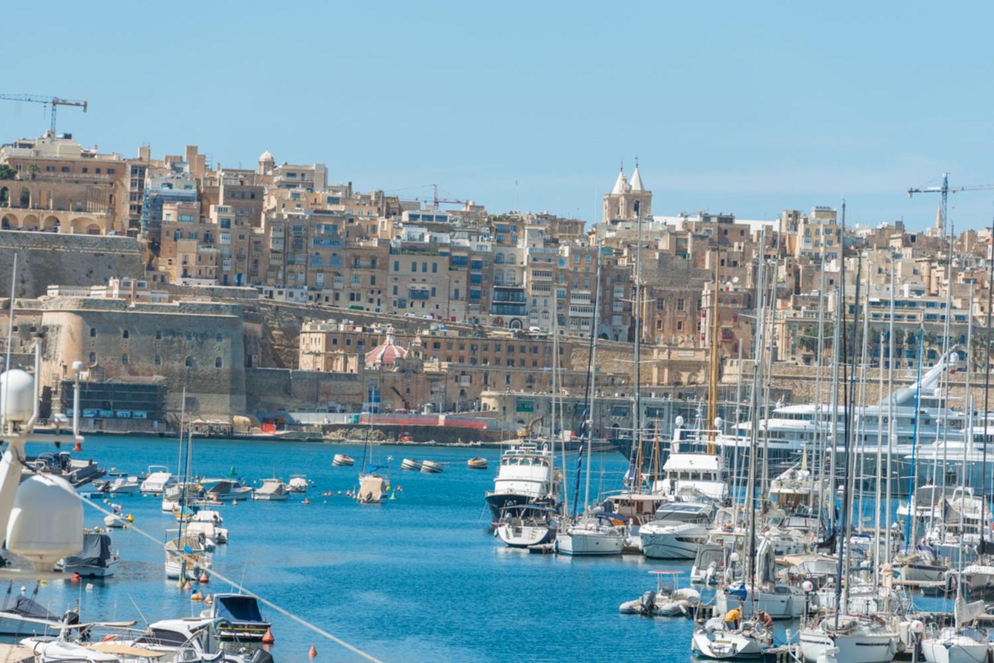 Authentic 1St Fl Apartment At The 3 Cities Marina Cospicua Buitenkant foto